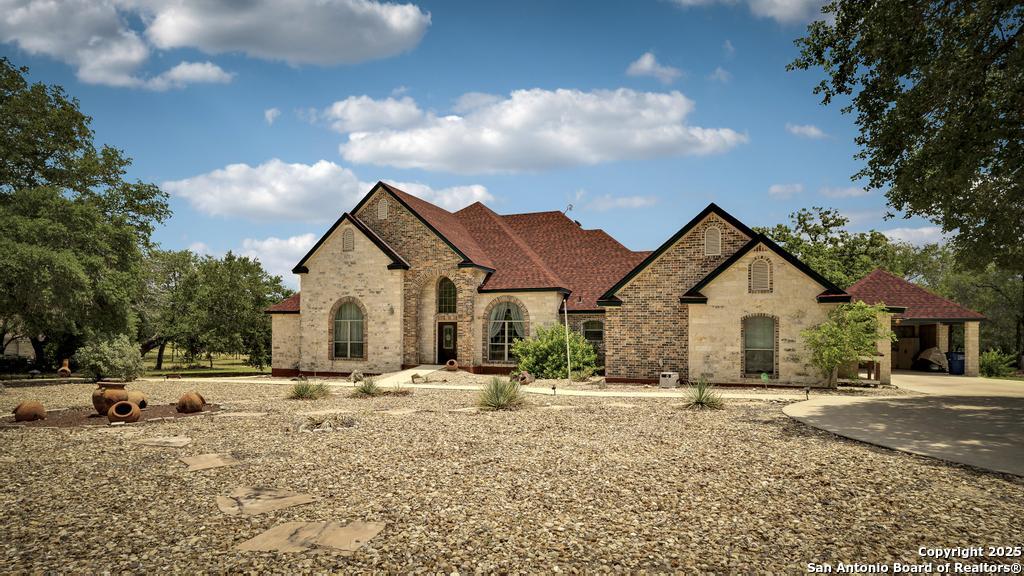 525 Rose Branch