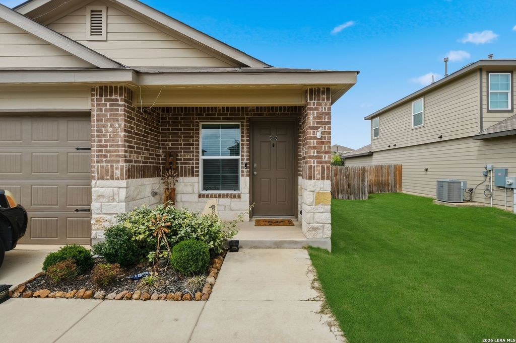 Photo of 4219 THYME GDN, Von Ormy, TX 78073 (MLS # 1961054)