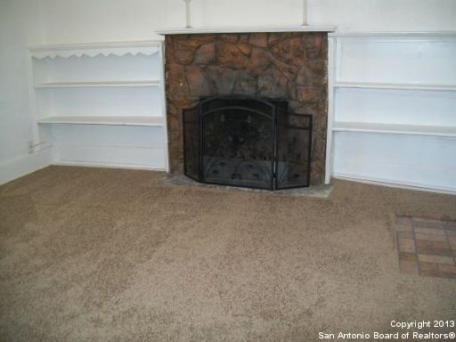 110 GLADSTONE ST, SAN ANTONIO, TX 78214 - Image 08ac42fe1c3c2ee292e1b9d064fecb0e/1997313508