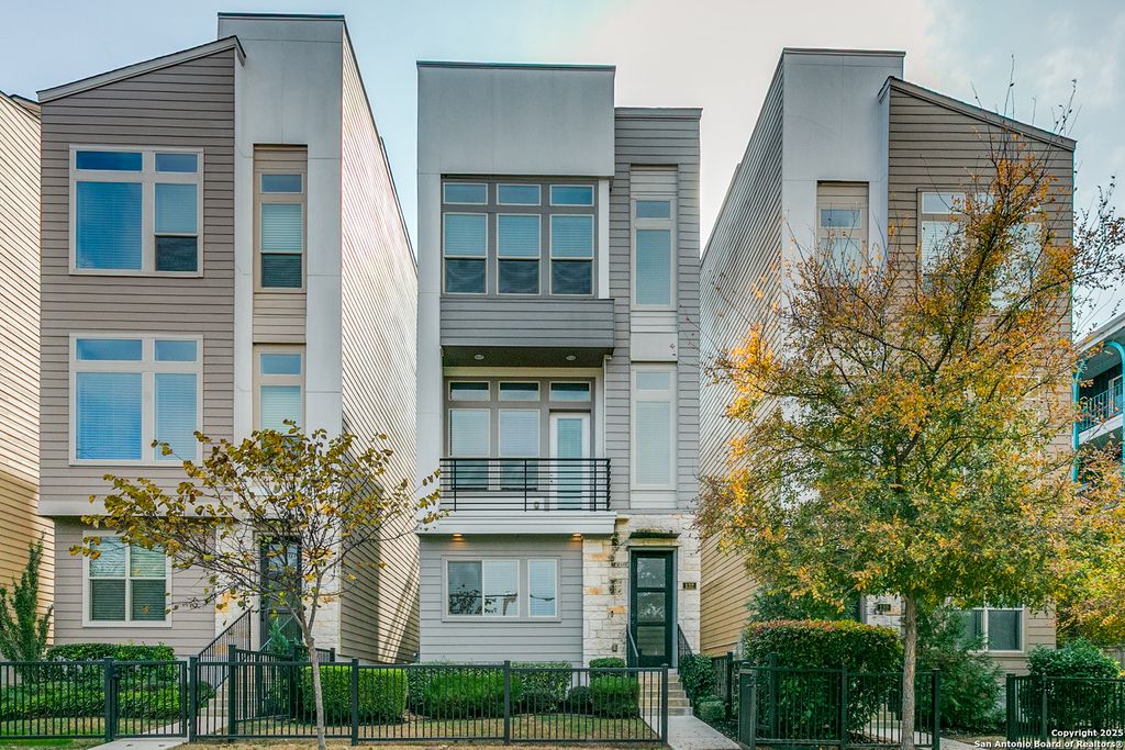 Photo of 132 Humphrey, San Antonio, TX 78209 (MLS # 1929996)