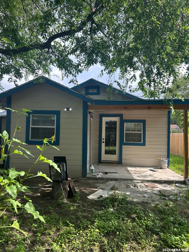 Photo of 2716 Vera Cruz, San Antonio, TX 78207 (MLS # 1991675)