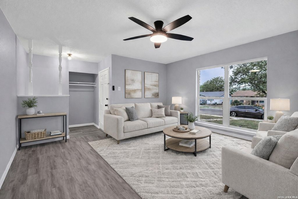 Photo of 137 Stapleton St., San Antonio, TX 78227 (MLS # 1956060)