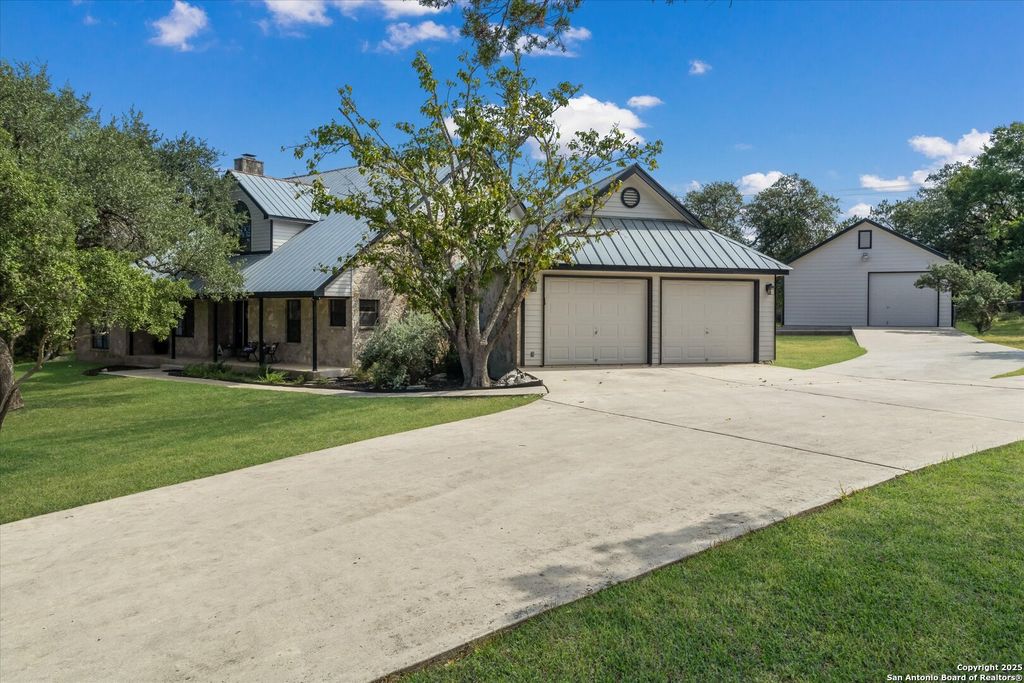 Photo of 1007 Misty Water, San Antonio, TX 78260 (MLS # 1944563)