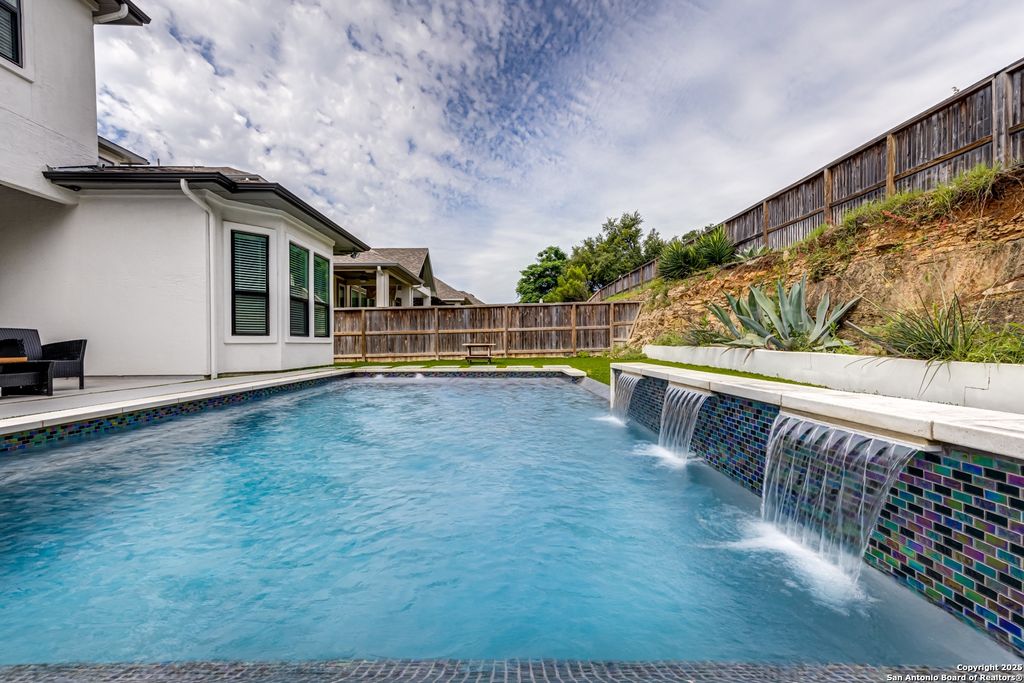 Photo of 8511 Nichols Sky, Boerne, TX 78015 (MLS # 1888246)