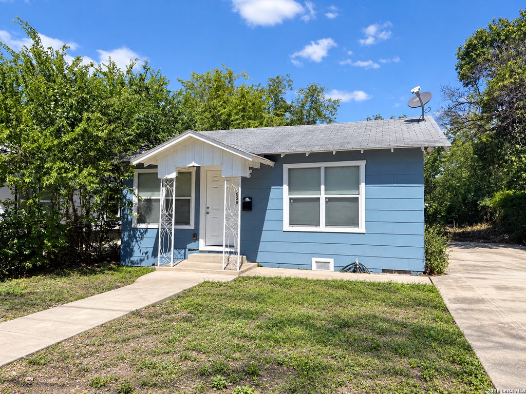 Photo of 639 WESTFALL AVE, San Antonio, TX 78210 (MLS # 2015986)