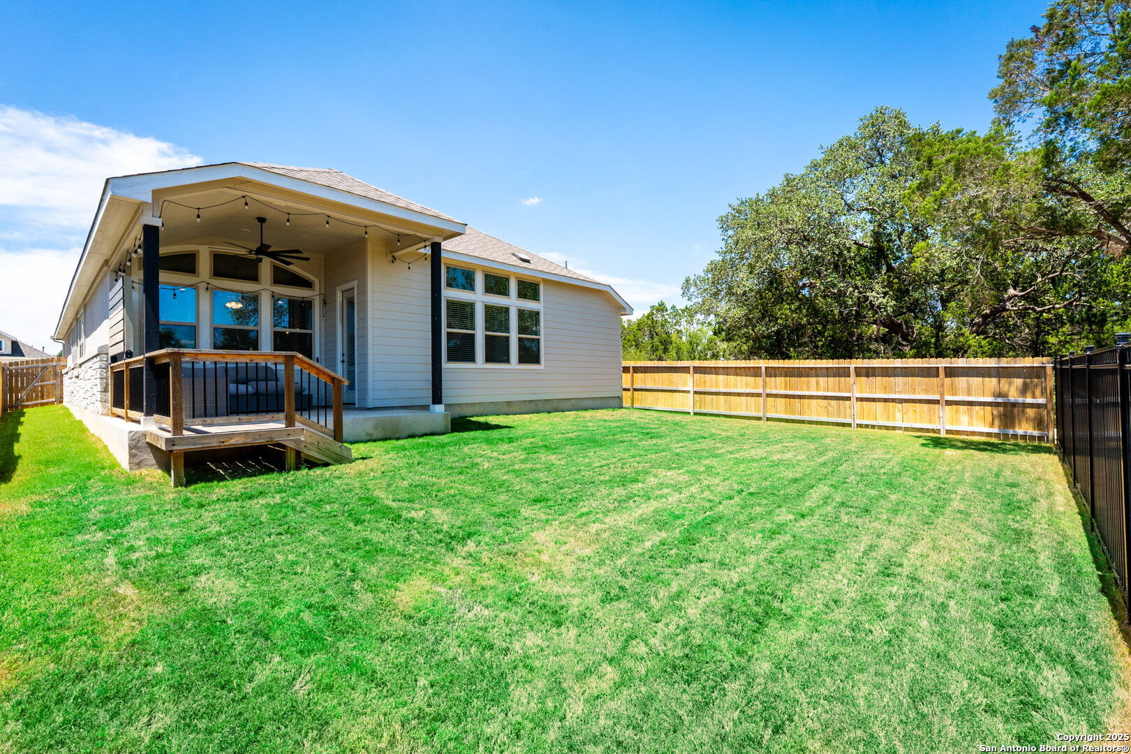 1420 Quarry Rock