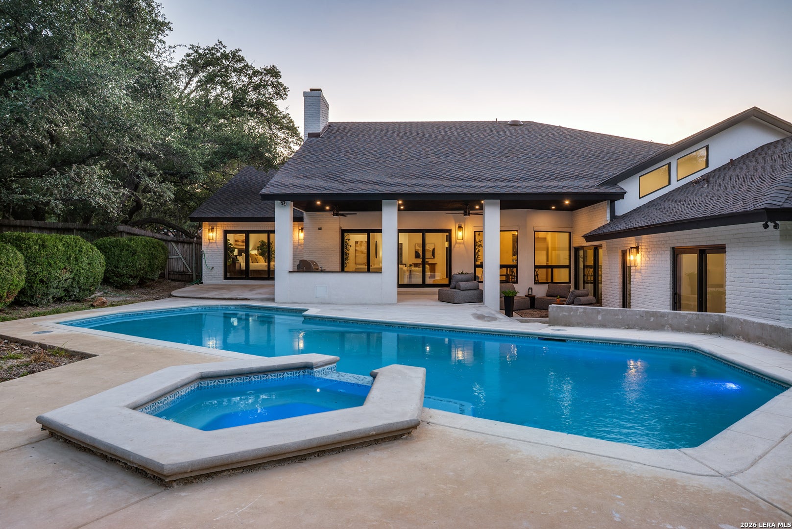 206 POST OAK WAY
