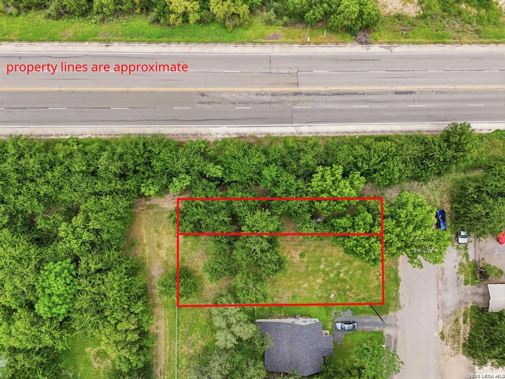 Photo of 407 E Daniel Street, Uvalde, TX 78801 (MLS # 1968169)