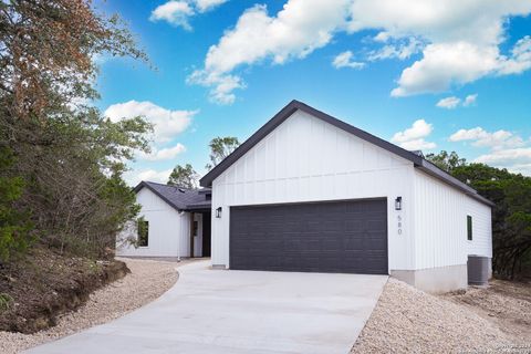 A home in Canyon Lake