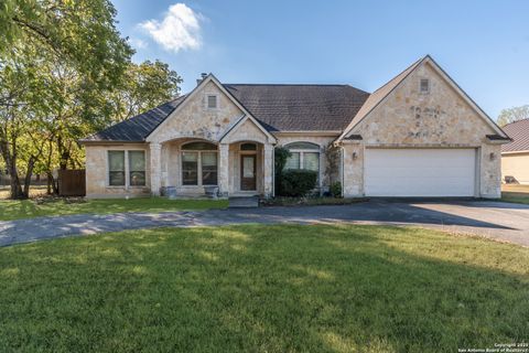 681 Rosewood Boerne TX 78006
