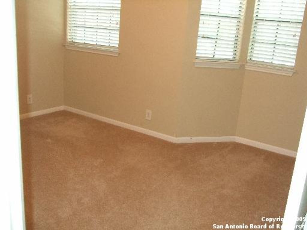 Photo of 7930 Roanoke Run 308 #308, San Antonio, TX 78240 (MLS # 1887155)