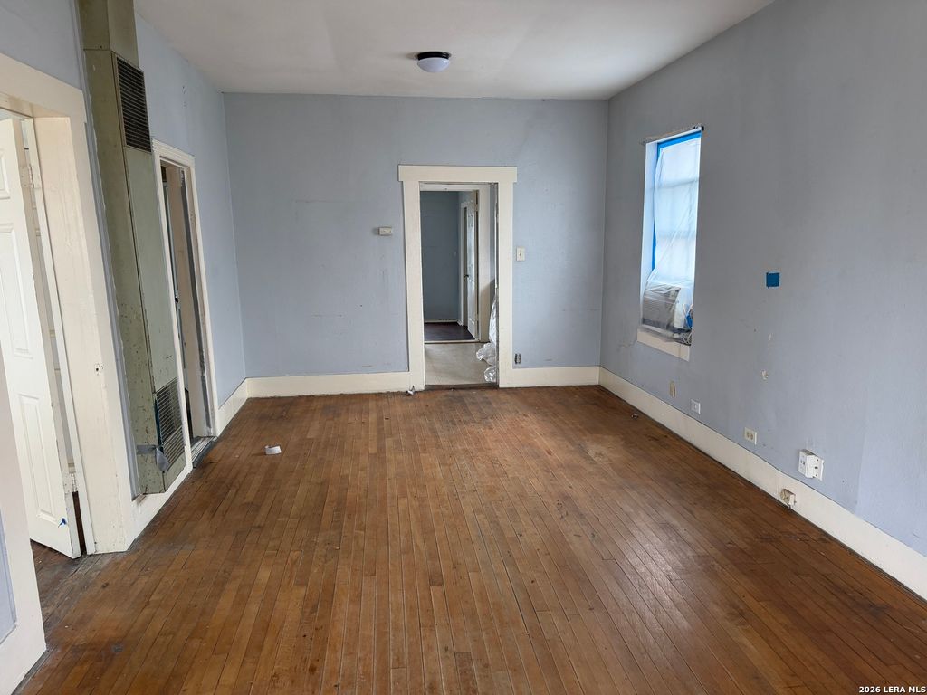 Photo of 346 Thompson, San Antonio, TX 78225 (MLS # 1947568)