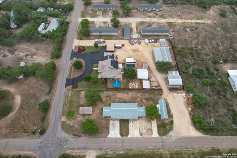 A home in Uvalde