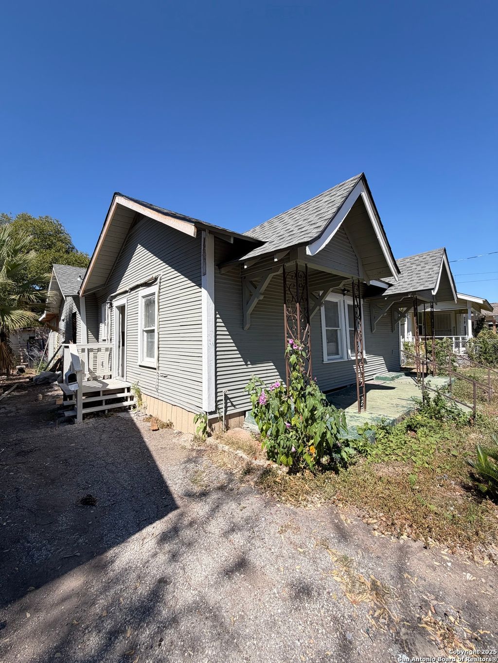 Photo of 105 heflin, San Antonio, TX 78210 (MLS # 1925161)