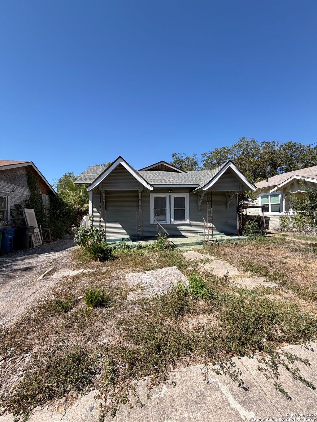 Photo of 105 heflin, San Antonio, TX 78210 (MLS # 1925161)