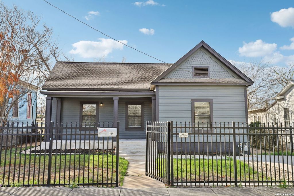 Photo of 826 Dawson, San Antonio, TX 78202 (MLS # 1944964)
