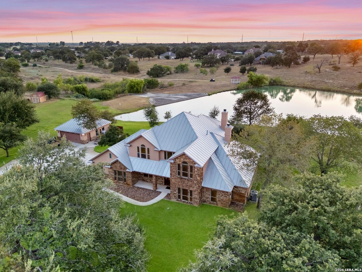 177 ABREGO LAKE DR