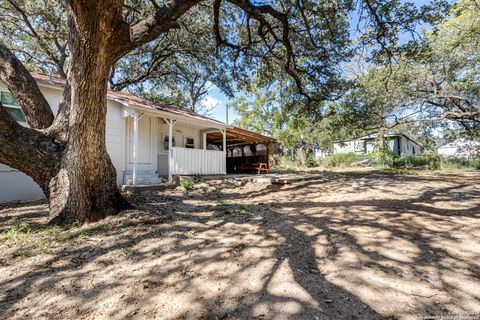 A home in Poteet