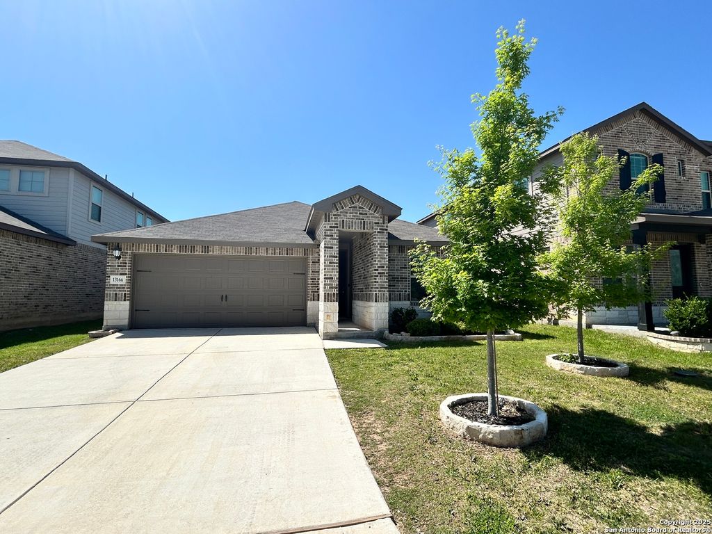 Photo of 13166 Maridell, San Antonio, TX 78253 (MLS # 1930042)