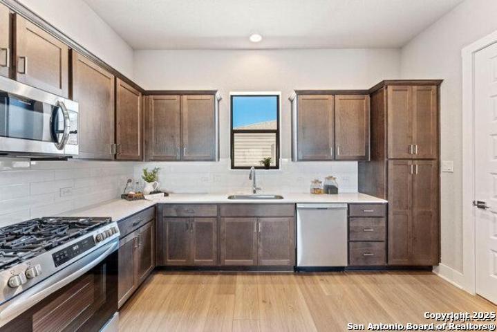 7942 Kennedy Hl #8 8
