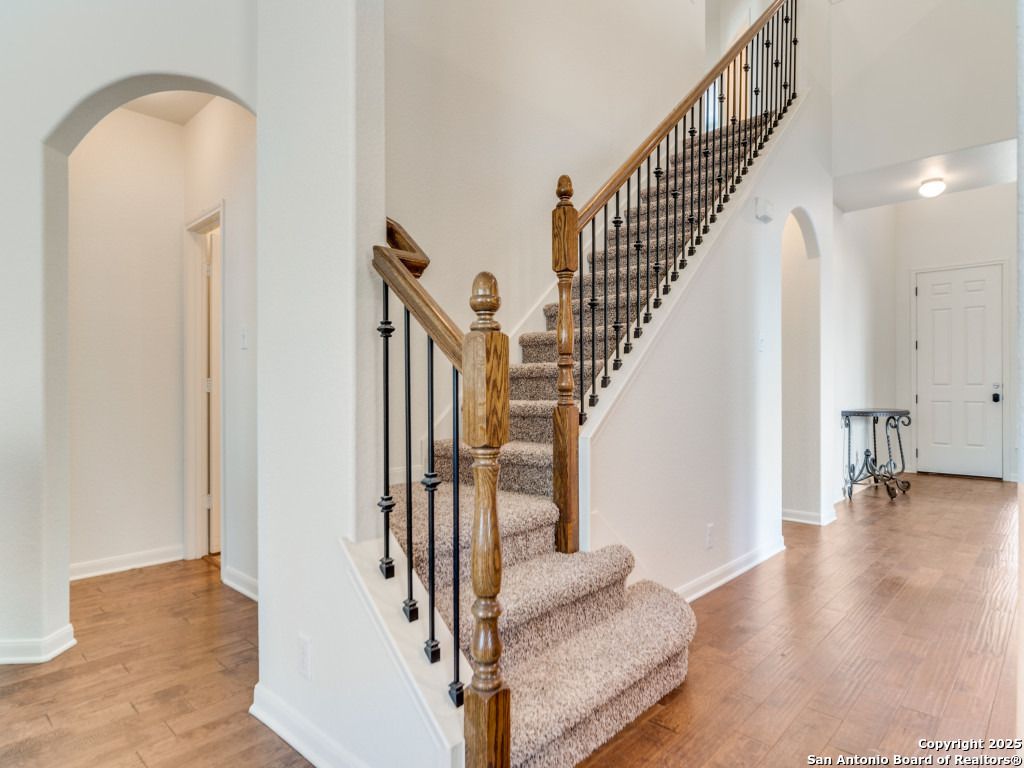 Photo of 8702 Elkhorn, Boerne, TX 78015 (MLS # 1916059)