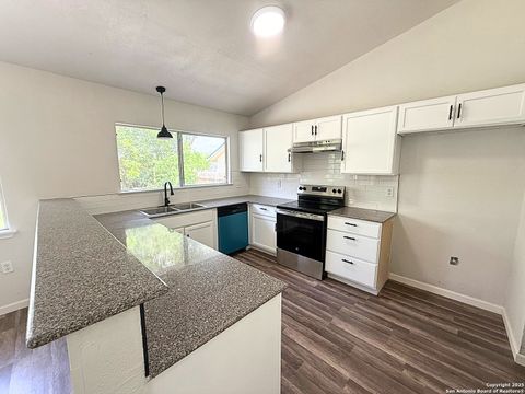 14663 Hillside Ridge San Antonio TX 78233