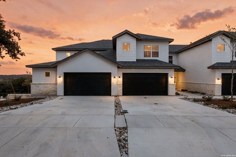 Photo of 108 MAGNOLIA CIR, Boerne, TX 78006 (MLS # 2019313)