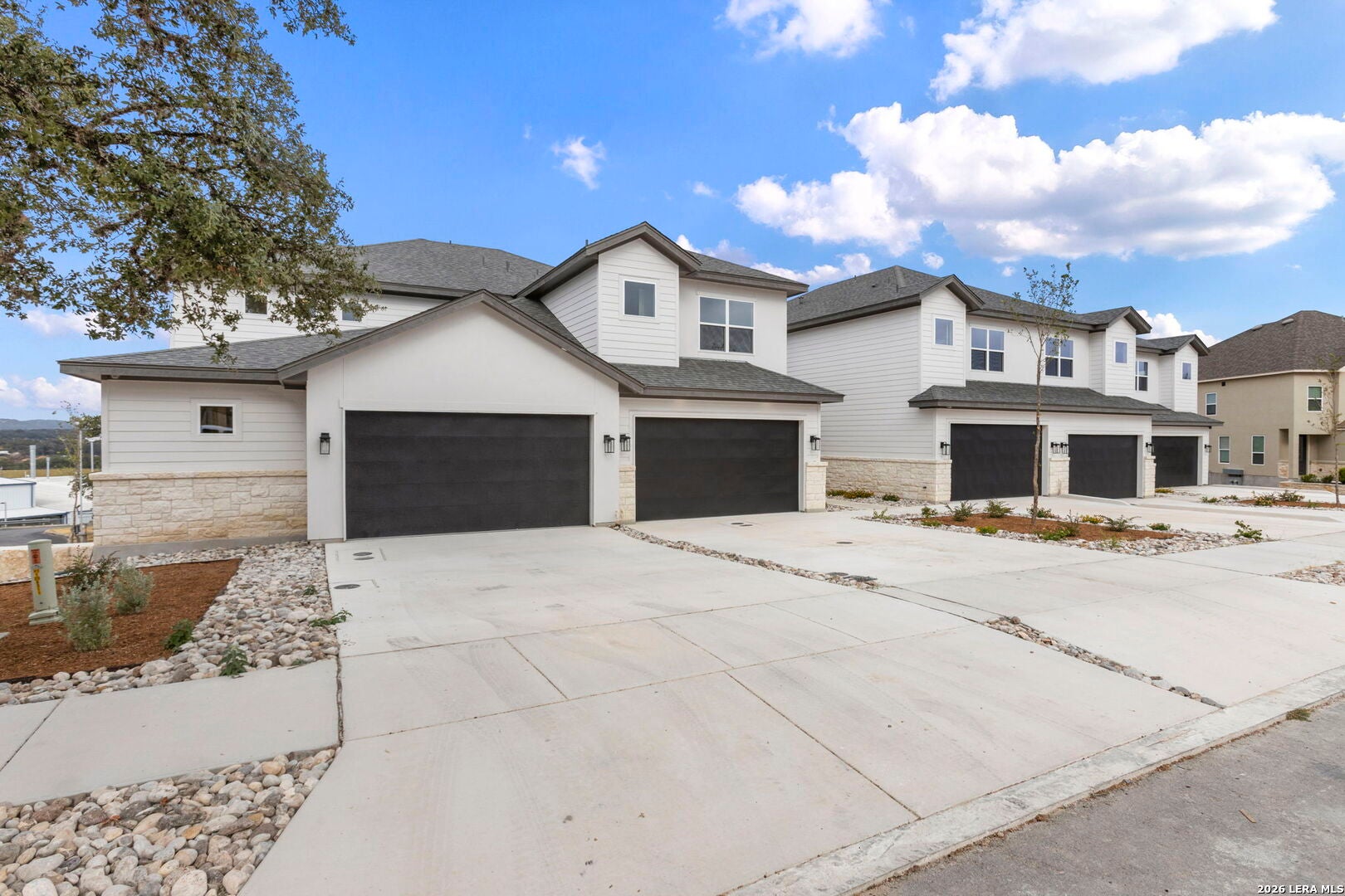 108 MAGNOLIA CIR