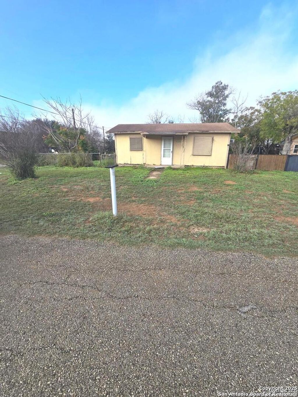 Photo of 19939 CARUTHERS, Somerset, TX 78069 (MLS # 1929754)