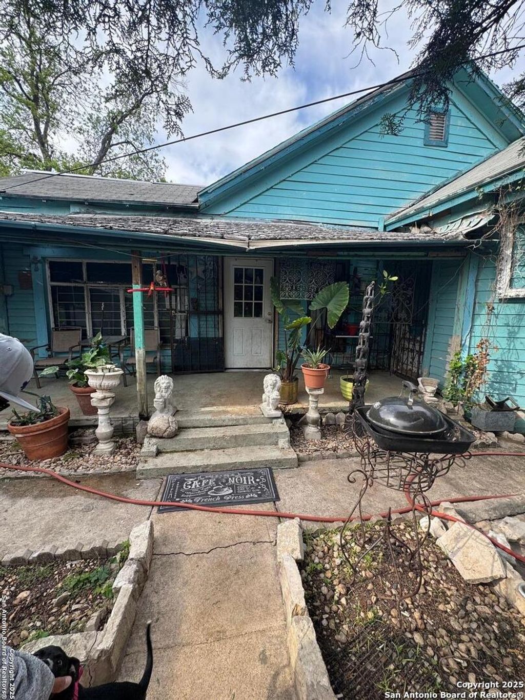 Photo of 124 E Fest, San Antonio, TX 78204 (MLS # 1864219)
