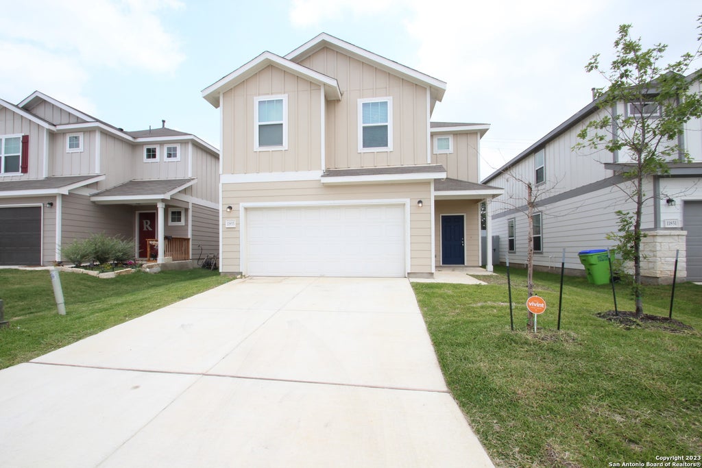 Photo of 11855 BURNETT RNCH, San Antonio, TX 78254 (MLS # 2015497)