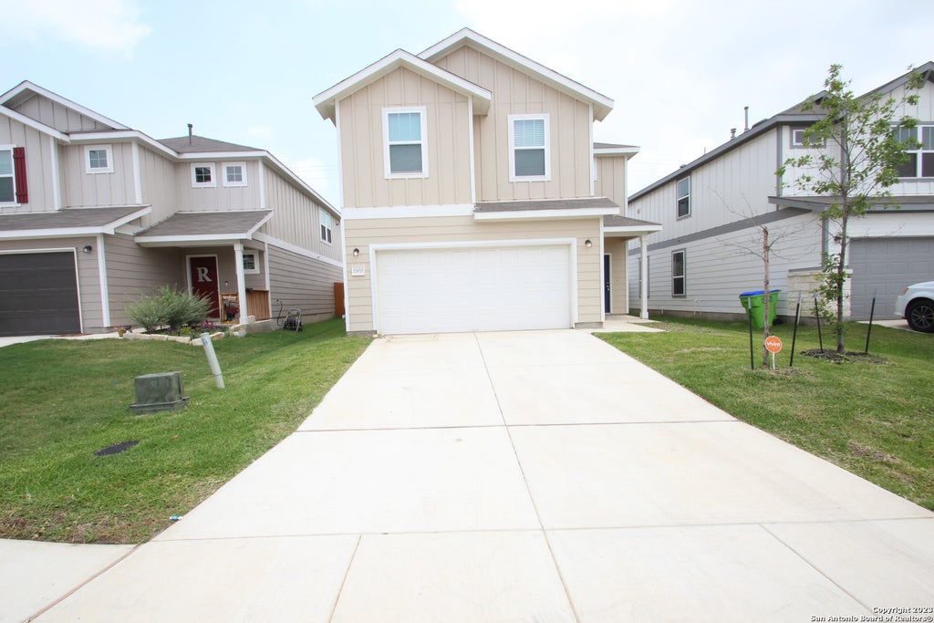 Photo of 11855 BURNETT RNCH, San Antonio, TX 78254 (MLS # 2015497)