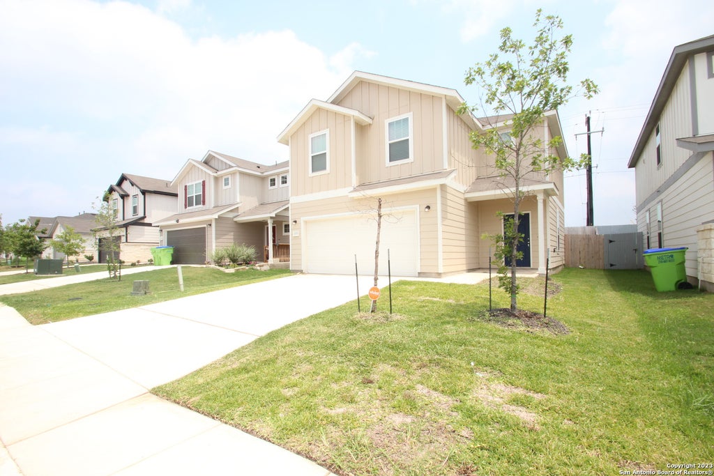 Photo of 11855 BURNETT RNCH, San Antonio, TX 78254 (MLS # 2015497)