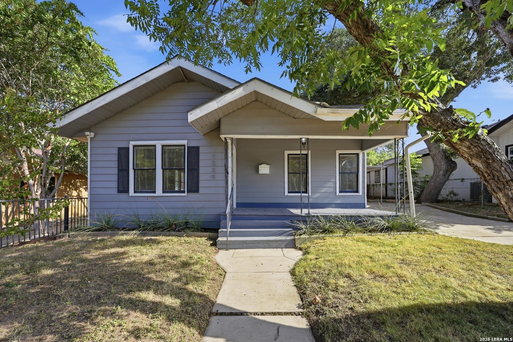 Photo of 1239 KAYTON AVE, San Antonio, TX 78210 (MLS # 2010676)