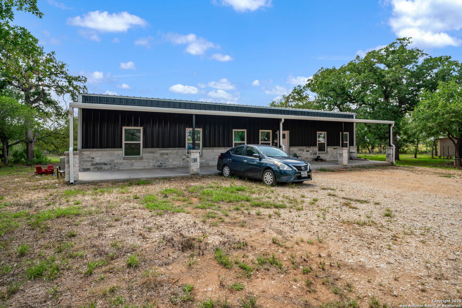 332 County Road 423