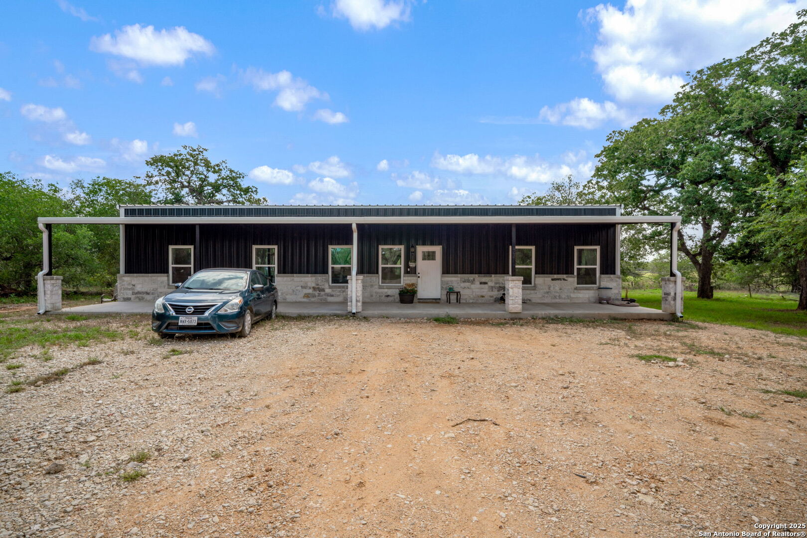 332 County Road 423