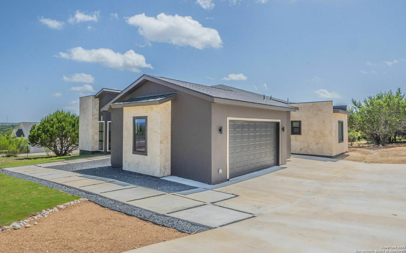 643 Mystic Parkway