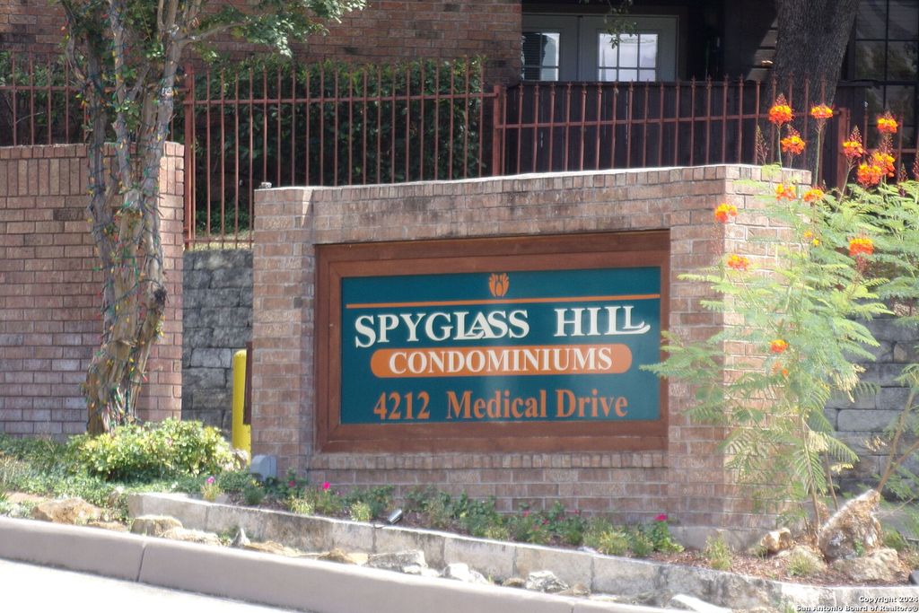 Photo of 4212 Medical 208 #208, San Antonio, TX 78229 (MLS # 1944082)