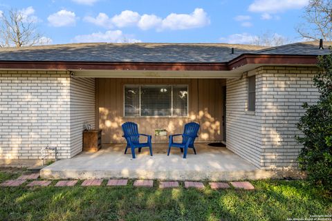 A home in McQueeney