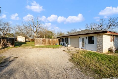 A home in McQueeney