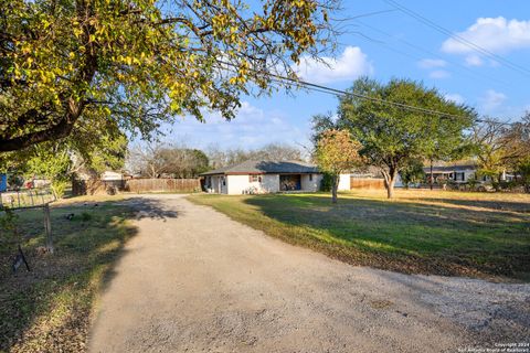 A home in McQueeney