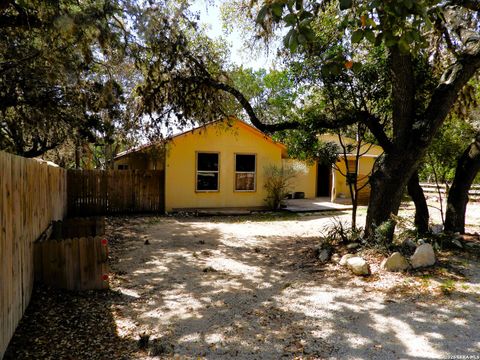 Property photo of 333 Rainbow Drive, Lakehills, TX 78063