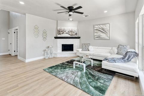 Photo of 907 AMIGO ST, San Antonio, TX 78260 (MLS # 1949019)