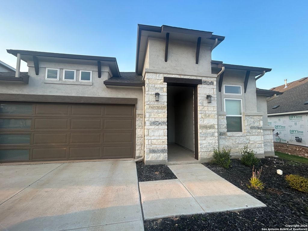 Photo of 2052 stephanie, New Braunfels, TX 78132 (MLS # 1919167)