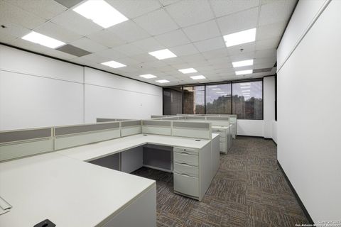 12042 BLANCO RD 241 San Antonio TX 78216