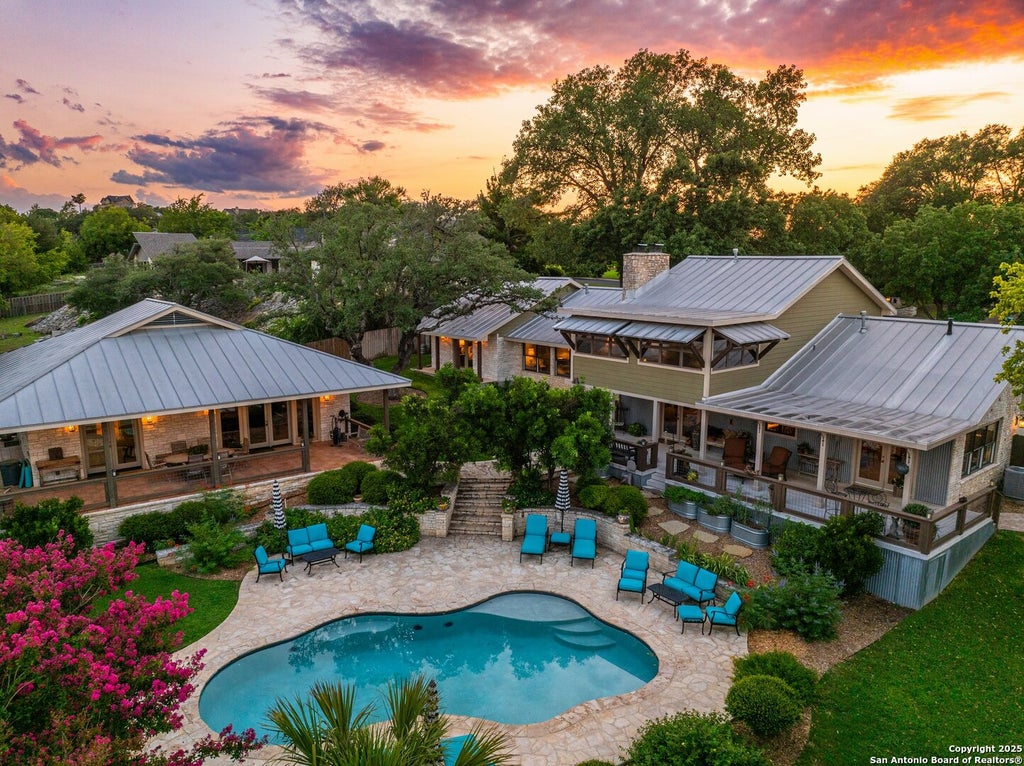 Photo of 407 Spring Mill, Kerrville, TX 78028 (MLS # 1907228)