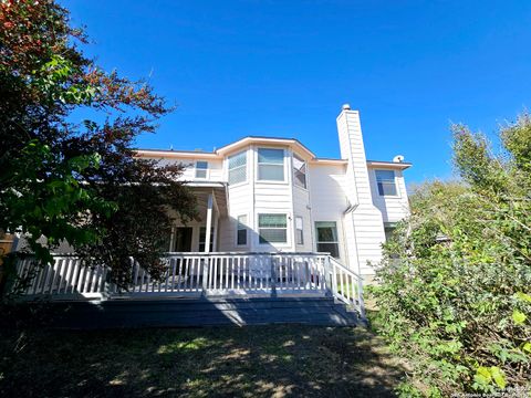 A home in Universal City