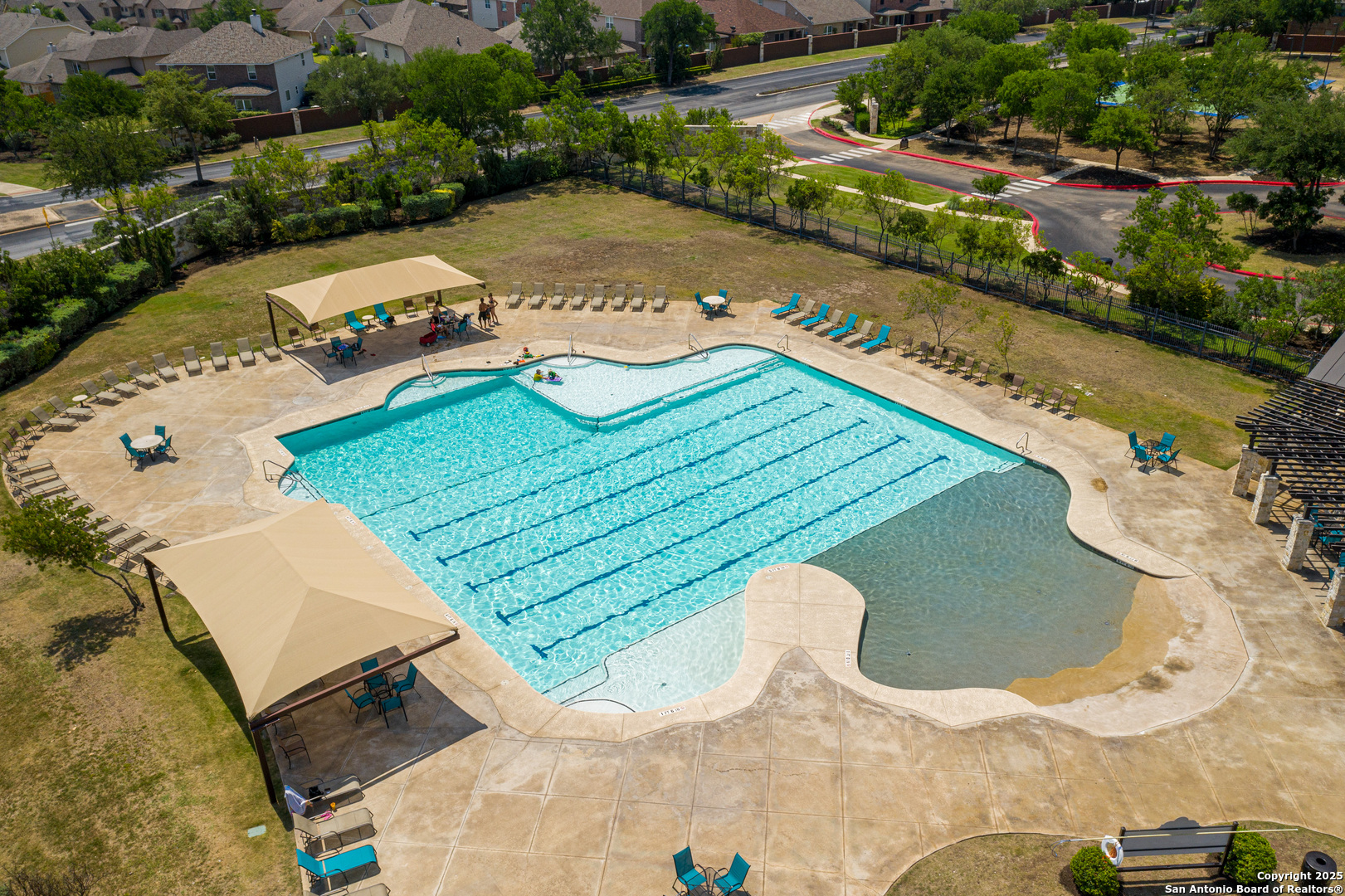 9415 Pioneer Junction