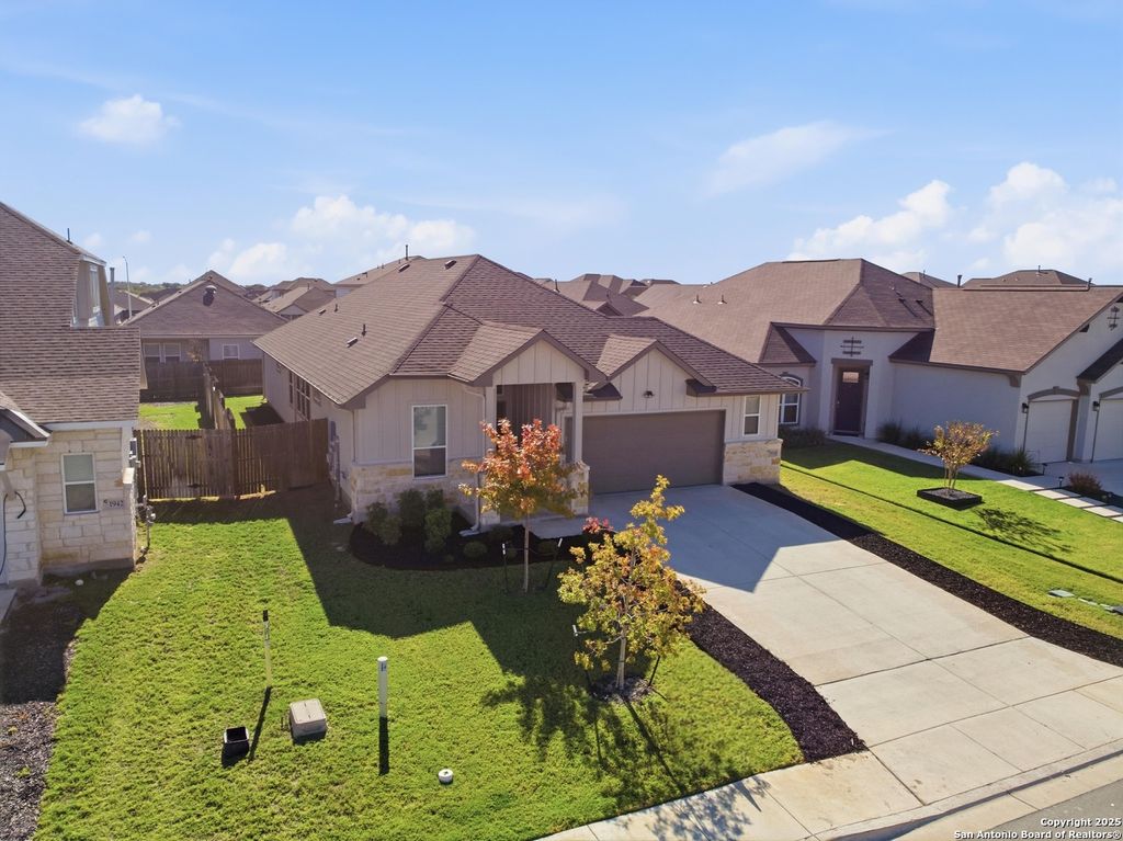 Photo of 1938 Esplanade, New Braunfels, TX 78130 (MLS # 1922788)