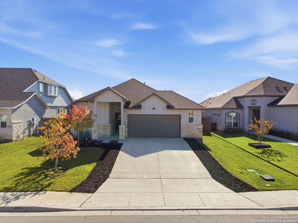 Photo of 1938 Esplanade, New Braunfels, TX 78130 (MLS # 1922788)